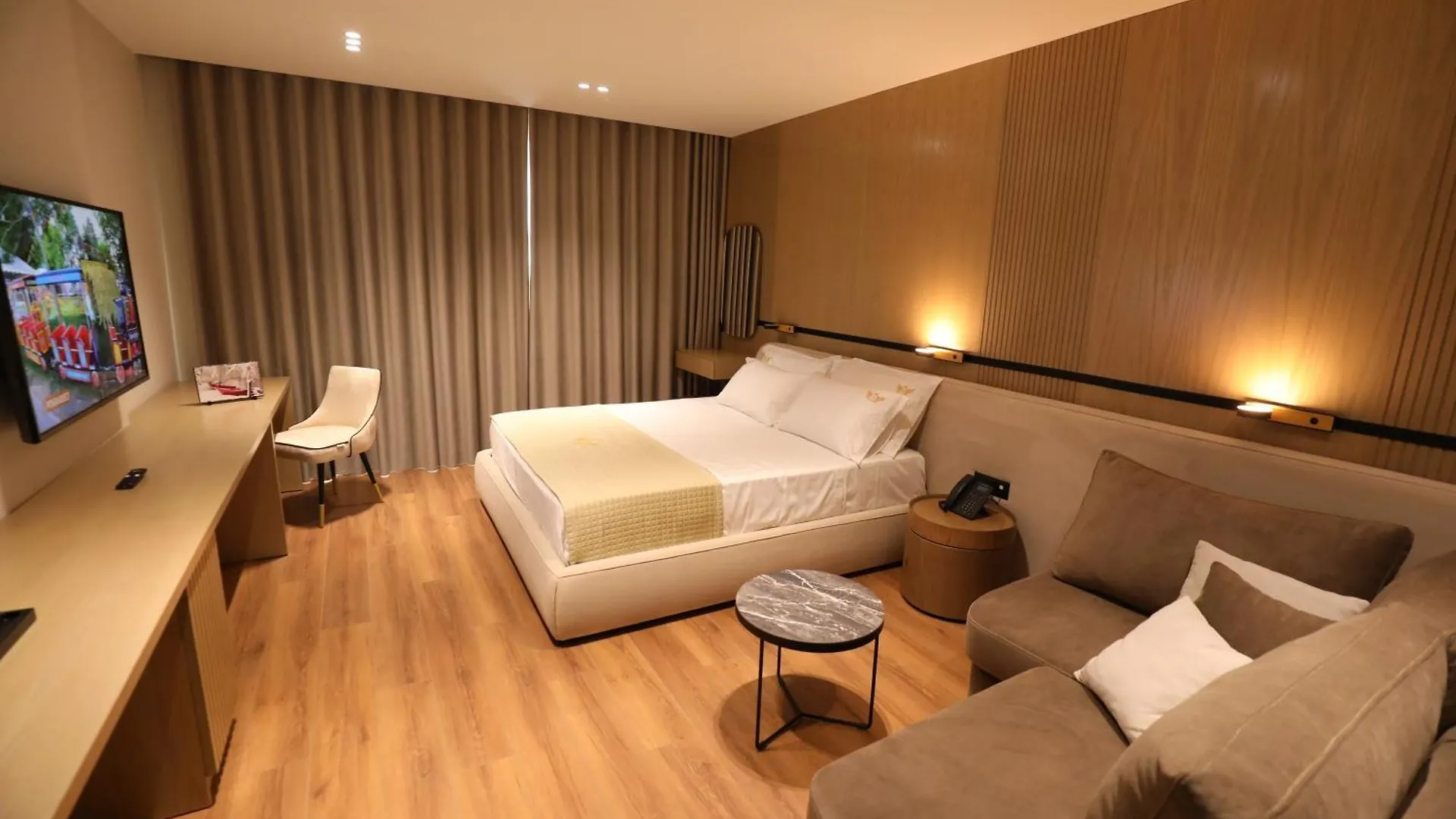 Rich Hotel Pogradec